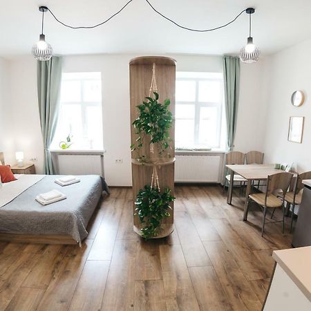 "Green Oasis Apartment" Lemberg Exterior foto